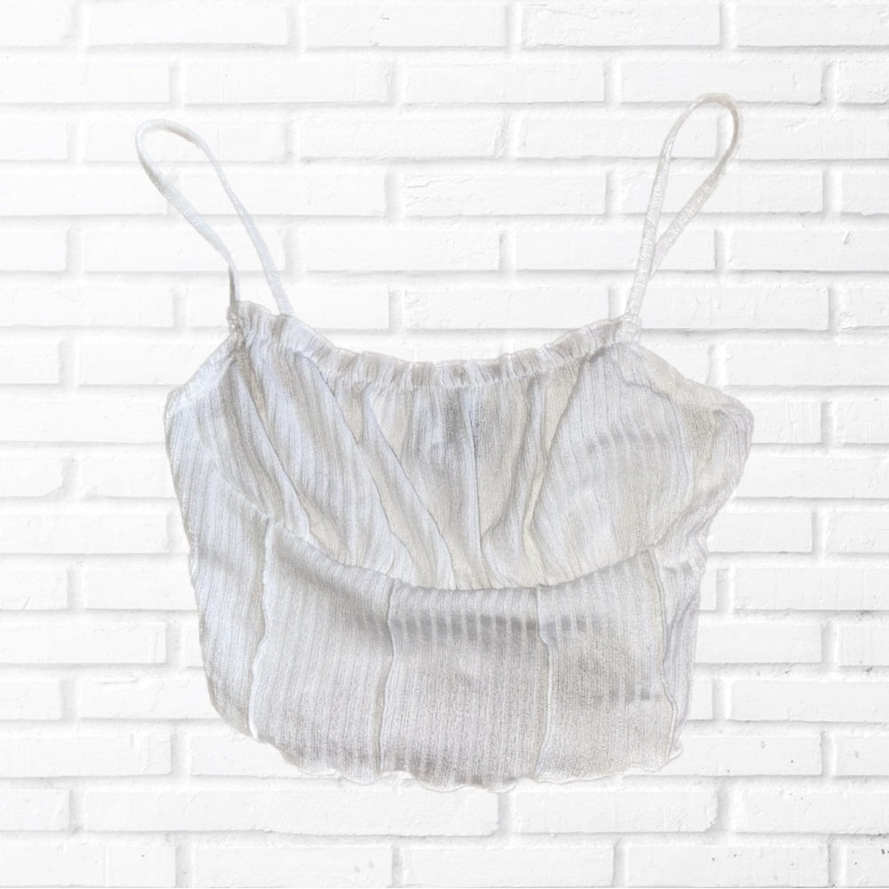 Women’s crop tank top